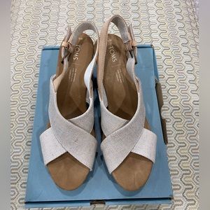 Toms platform sandals